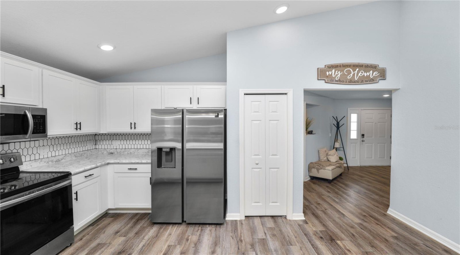 DAVENPORT, Florida 33837, 3 Bedrooms Bedrooms, ,2 BathroomsBathrooms,Residential,For Sale,BANDON DUNES,0,MFRL4955666