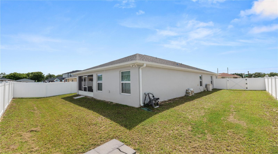 DAVENPORT, Florida 33837, 3 Bedrooms Bedrooms, ,2 BathroomsBathrooms,Residential,For Sale,BANDON DUNES,0,MFRL4955666
