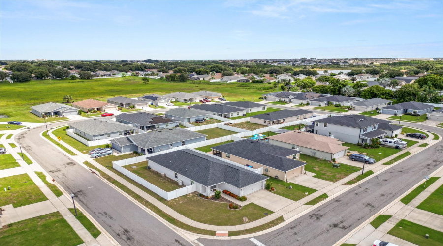 DAVENPORT, Florida 33837, 3 Bedrooms Bedrooms, ,2 BathroomsBathrooms,Residential,For Sale,BANDON DUNES,0,MFRL4955666
