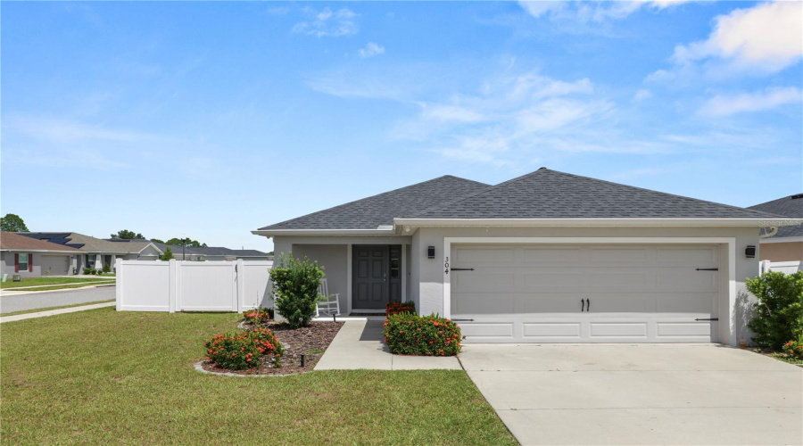 DAVENPORT, Florida 33837, 3 Bedrooms Bedrooms, ,2 BathroomsBathrooms,Residential,For Sale,BANDON DUNES,0,MFRL4955666
