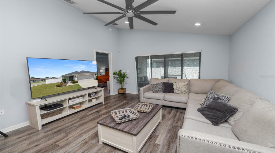 DAVENPORT, Florida 33837, 3 Bedrooms Bedrooms, ,2 BathroomsBathrooms,Residential,For Sale,BANDON DUNES,0,MFRL4955666