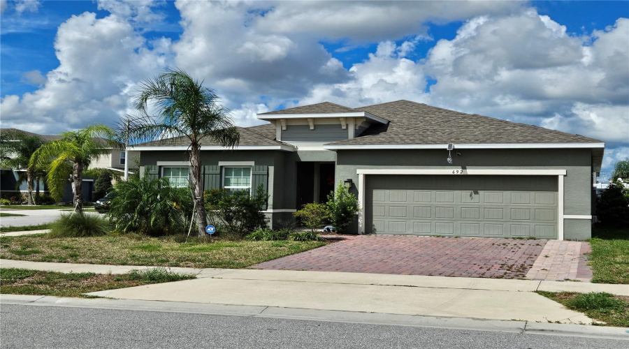 DAVENPORT, Florida 33837, 3 Bedrooms Bedrooms, ,3 BathroomsBathrooms,Residential,For Sale,BLOOM,0,MFRO6341753