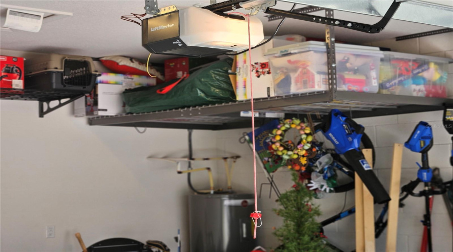 DAVENPORT, Florida 33837, 3 Bedrooms Bedrooms, ,3 BathroomsBathrooms,Residential,For Sale,BLOOM,0,MFRO6341753