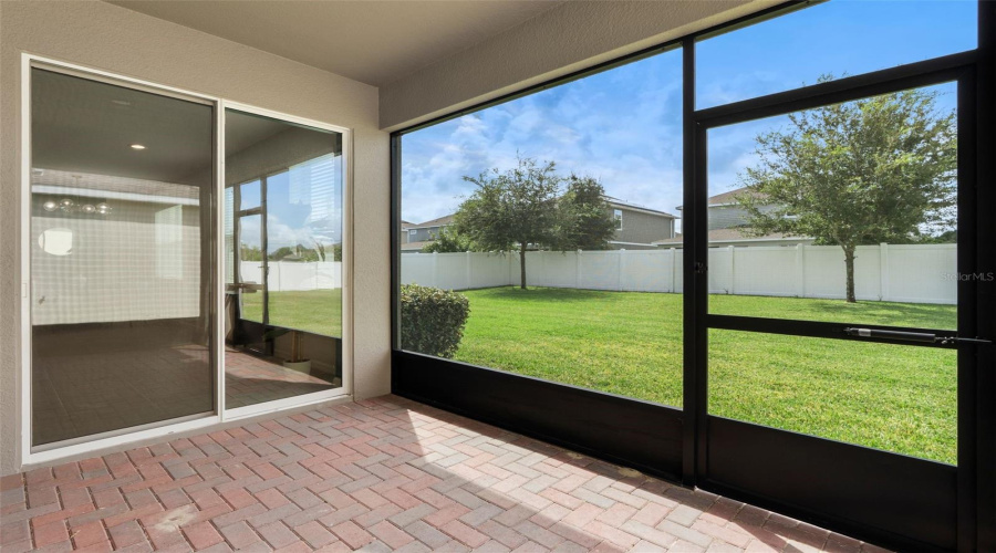DAVENPORT, Florida 33837, 4 Bedrooms Bedrooms, ,3 BathroomsBathrooms,Residential,For Sale,YORKDALE,0,MFRO6341718