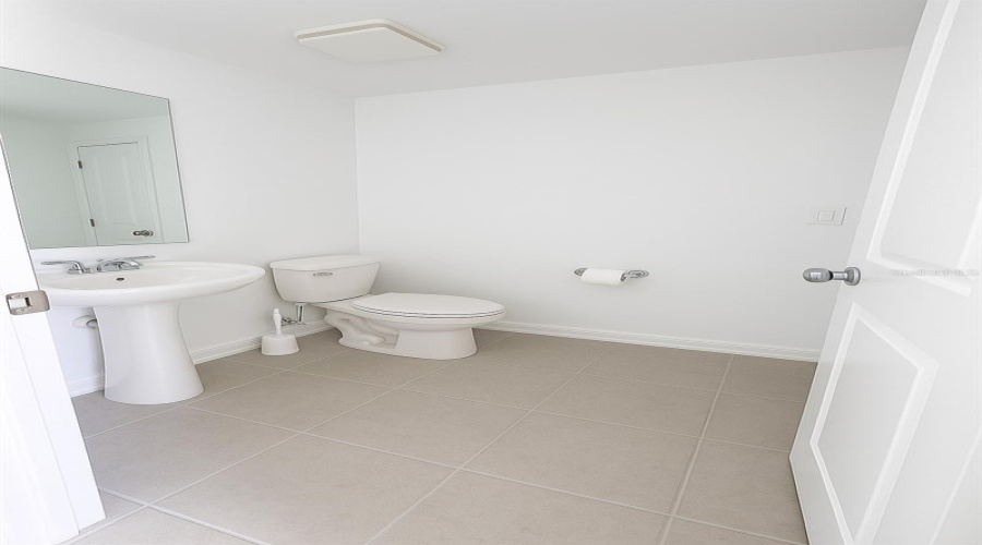 DAVENPORT, Florida 33837, 3 Bedrooms Bedrooms, ,2 BathroomsBathrooms,Residential,For Sale,SAVOIR,0,MFRP4936173