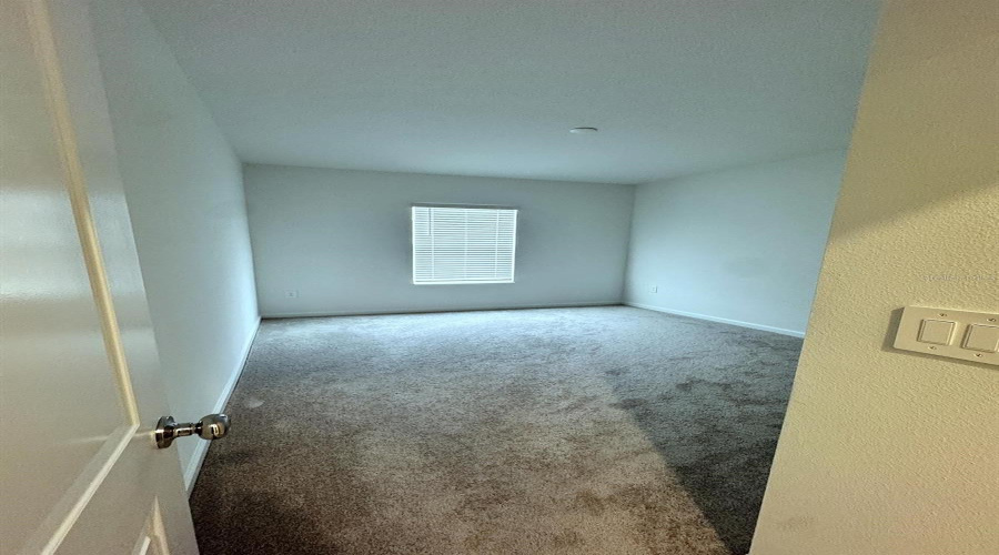 DAVENPORT, Florida 33837, 3 Bedrooms Bedrooms, ,2 BathroomsBathrooms,Residential,For Sale,SAVOIR,0,MFRP4936173