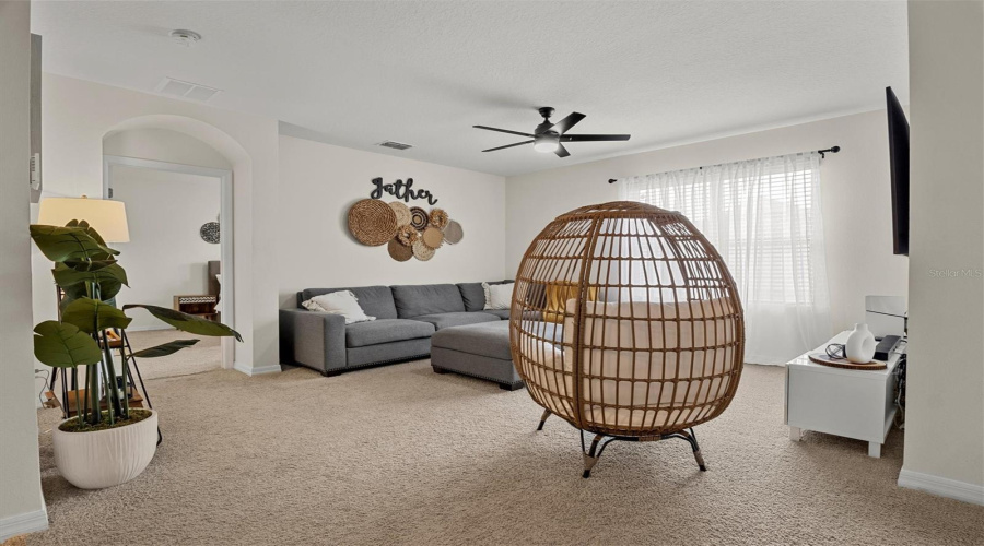 DAVENPORT, Florida 33837, 4 Bedrooms Bedrooms, ,2 BathroomsBathrooms,Residential,For Sale,REGENCY RIDGE,0,MFRO6279373