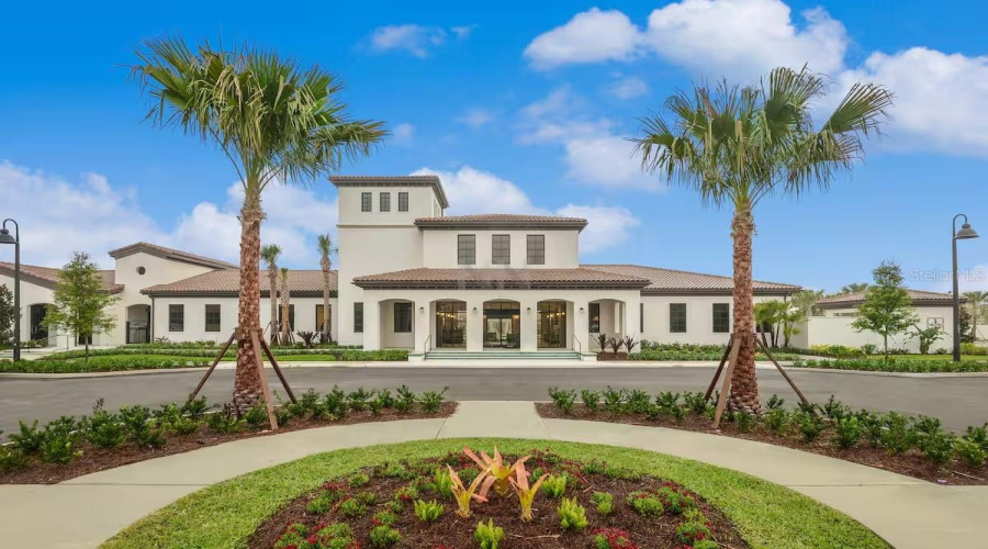 KISSIMMEE, Florida 34747, 5 Bedrooms Bedrooms, ,4 BathroomsBathrooms,Residential,For Sale,DUBAI,0,MFRO6341750