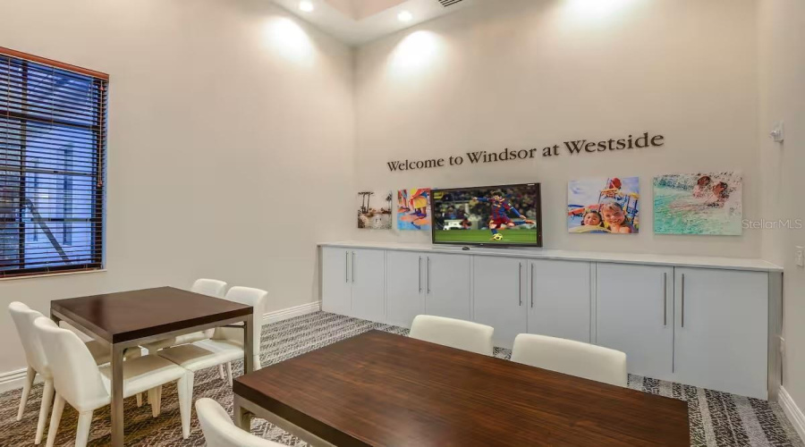 KISSIMMEE, Florida 34747, 5 Bedrooms Bedrooms, ,4 BathroomsBathrooms,Residential,For Sale,DUBAI,0,MFRO6341750