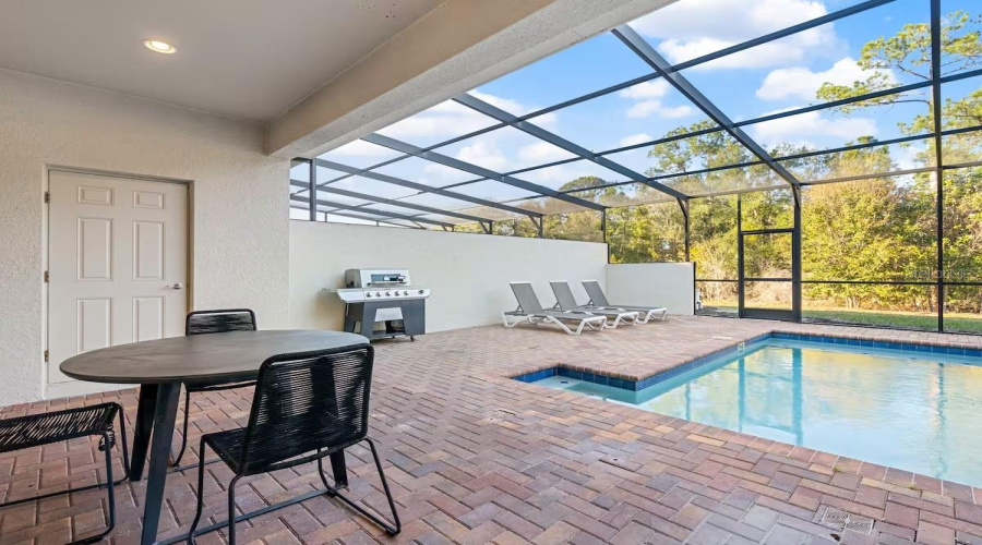 KISSIMMEE, Florida 34747, 5 Bedrooms Bedrooms, ,4 BathroomsBathrooms,Residential,For Sale,DUBAI,0,MFRO6341750