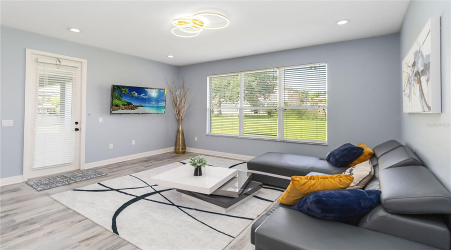 KISSIMMEE, Florida 34746, 4 Bedrooms Bedrooms, ,3 BathroomsBathrooms,Residential,For Sale,GOLDEN FEATHER,0,MFRO6341696