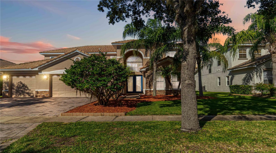KISSIMMEE, Florida 34746, 4 Bedrooms Bedrooms, ,3 BathroomsBathrooms,Residential,For Sale,GOLDEN FEATHER,0,MFRO6341696