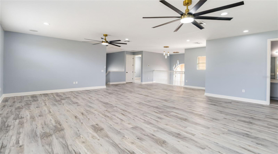 KISSIMMEE, Florida 34746, 4 Bedrooms Bedrooms, ,3 BathroomsBathrooms,Residential,For Sale,GOLDEN FEATHER,0,MFRO6341696
