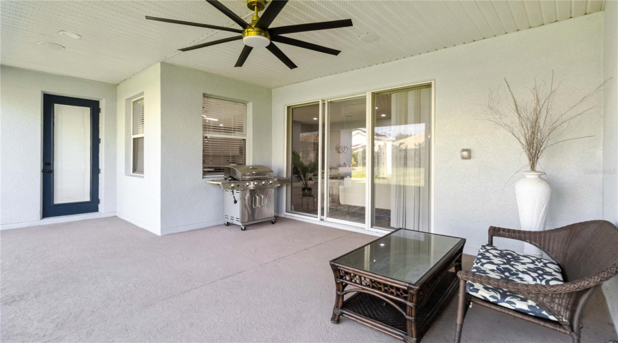KISSIMMEE, Florida 34746, 4 Bedrooms Bedrooms, ,3 BathroomsBathrooms,Residential,For Sale,GOLDEN FEATHER,0,MFRO6341696