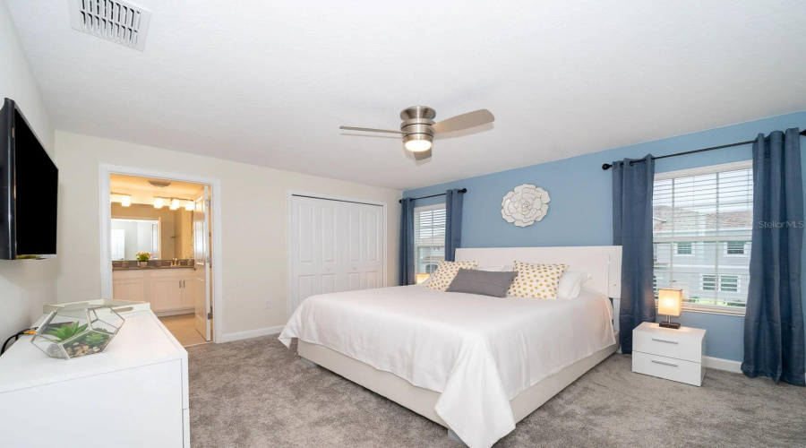 KISSIMMEE, Florida 34746, 4 Bedrooms Bedrooms, ,3 BathroomsBathrooms,Residential,For Sale,DEDICATION,0,MFRS5134077