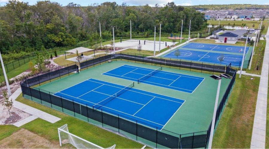 Tennis