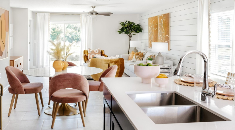 Kitchen / Dining