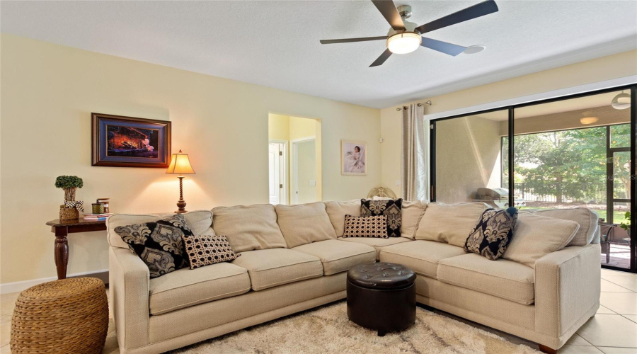 DAVENPORT, Florida 33896, 4 Bedrooms Bedrooms, ,3 BathroomsBathrooms,Residential,For Sale,GLENEAGLES,0,MFRS5134164