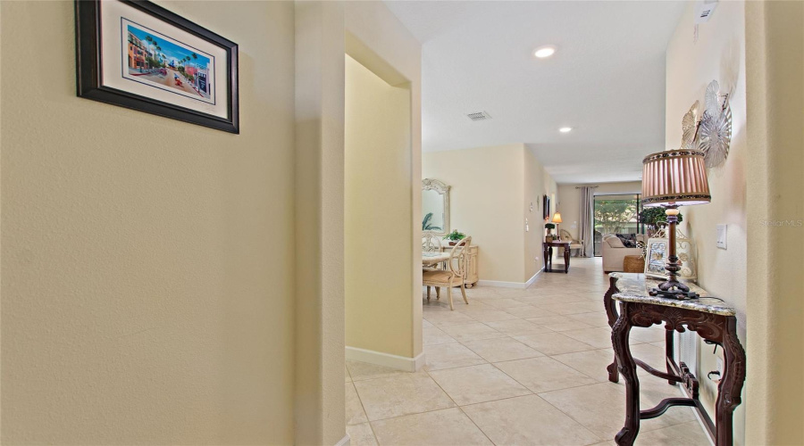 DAVENPORT, Florida 33896, 4 Bedrooms Bedrooms, ,3 BathroomsBathrooms,Residential,For Sale,GLENEAGLES,0,MFRS5134164