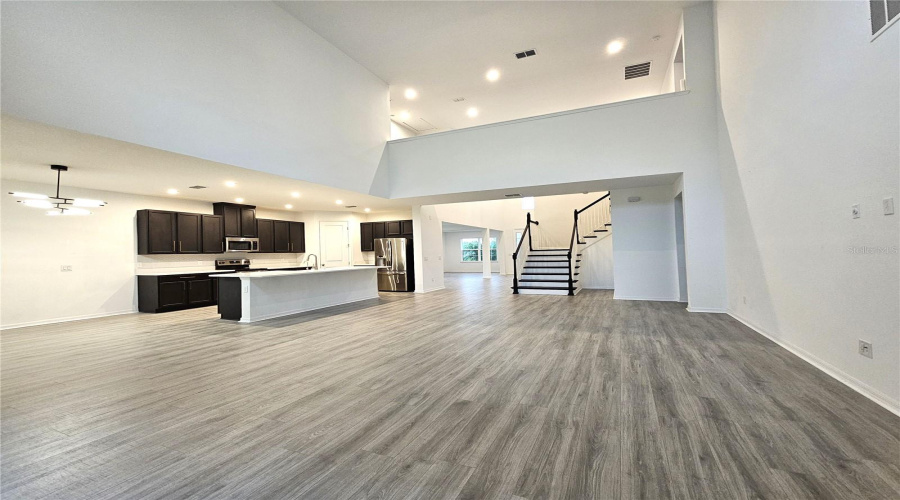 KISSIMMEE, Florida 34746, 5 Bedrooms Bedrooms, ,3 BathroomsBathrooms,Residential,For Sale,AGOSTINO TERR,0,MFRS5134003