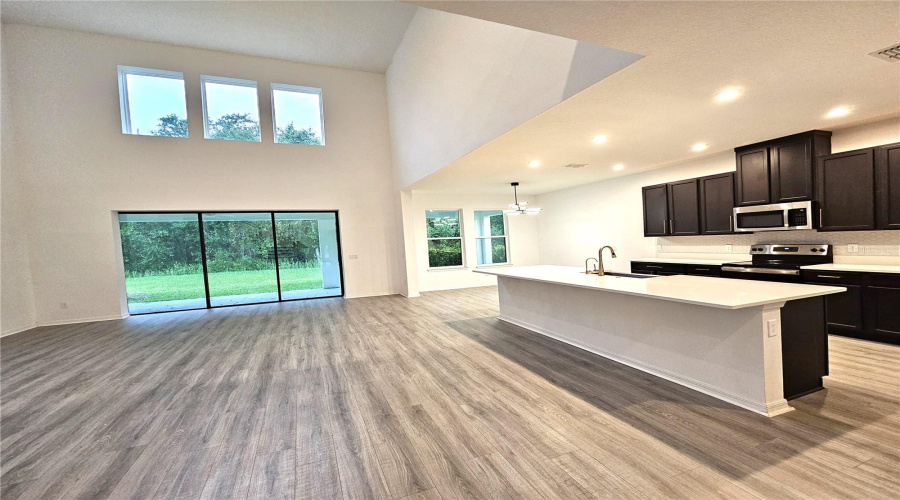 KISSIMMEE, Florida 34746, 5 Bedrooms Bedrooms, ,3 BathroomsBathrooms,Residential,For Sale,AGOSTINO TERR,0,MFRS5134003