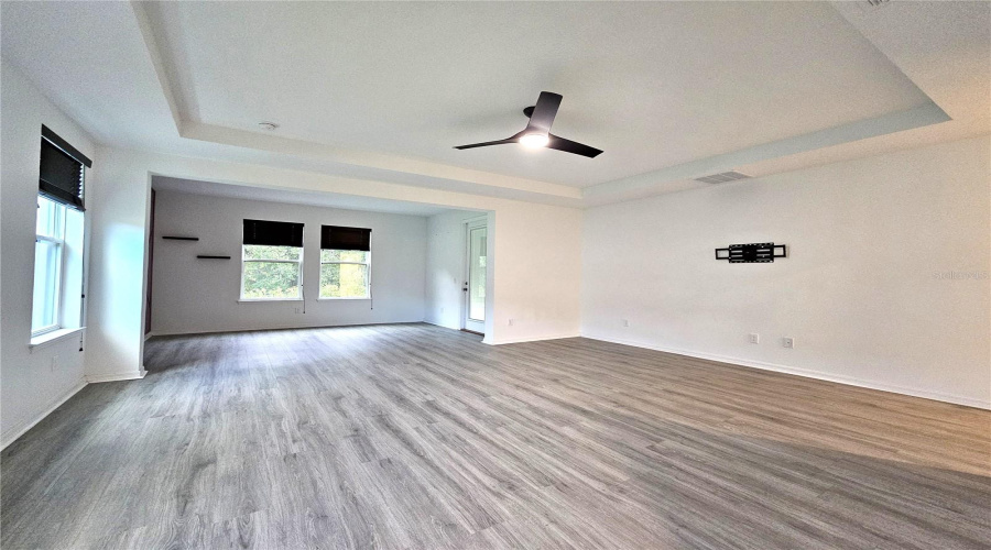 KISSIMMEE, Florida 34746, 5 Bedrooms Bedrooms, ,3 BathroomsBathrooms,Residential,For Sale,AGOSTINO TERR,0,MFRS5134003