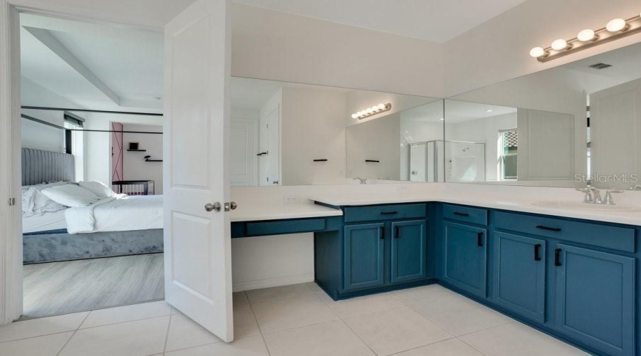 KISSIMMEE, Florida 34746, 5 Bedrooms Bedrooms, ,3 BathroomsBathrooms,Residential,For Sale,AGOSTINO TERR,0,MFRS5134003