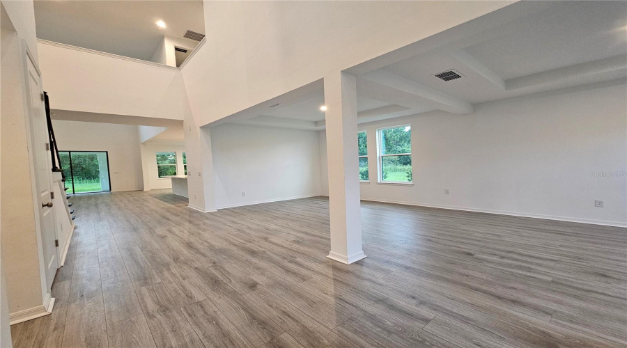 KISSIMMEE, Florida 34746, 5 Bedrooms Bedrooms, ,3 BathroomsBathrooms,Residential,For Sale,AGOSTINO TERR,0,MFRS5134003