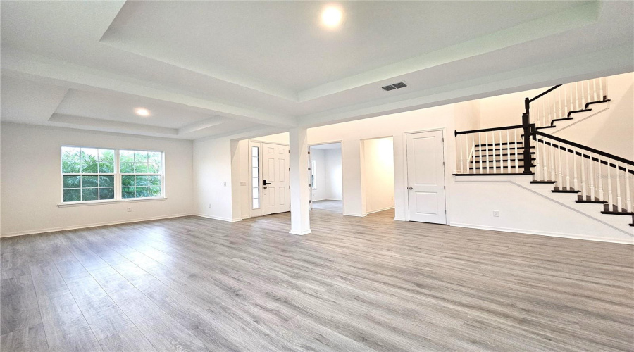 KISSIMMEE, Florida 34746, 5 Bedrooms Bedrooms, ,3 BathroomsBathrooms,Residential,For Sale,AGOSTINO TERR,0,MFRS5134003