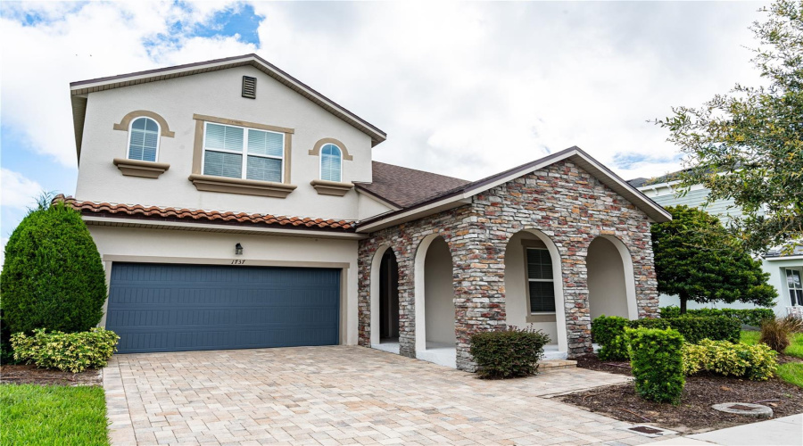 KISSIMMEE, Florida 34747, 5 Bedrooms Bedrooms, ,4 BathroomsBathrooms,Residential,For Sale,CARIBBEAN VIEW,0,MFRS5134121