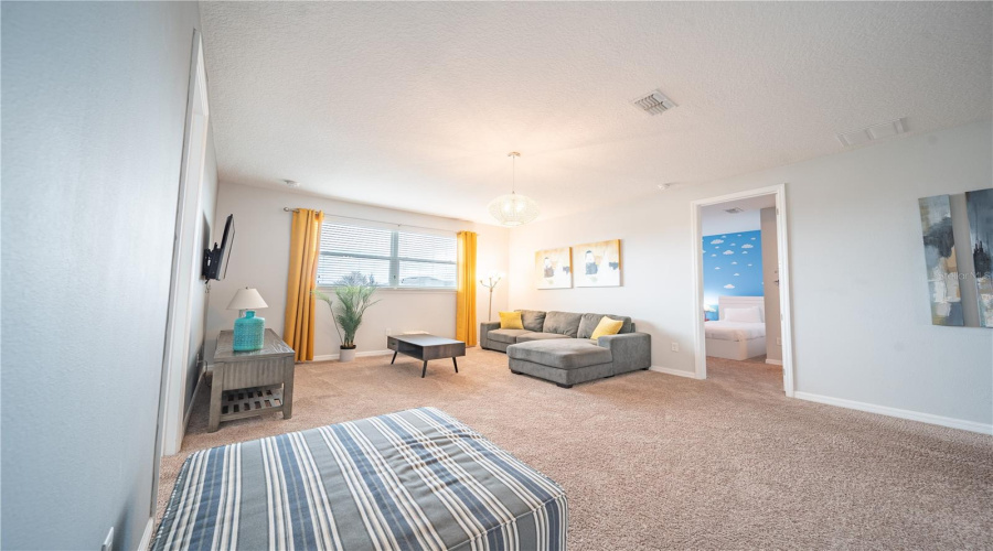 KISSIMMEE, Florida 34747, 5 Bedrooms Bedrooms, ,4 BathroomsBathrooms,Residential,For Sale,CARIBBEAN VIEW,0,MFRS5134121