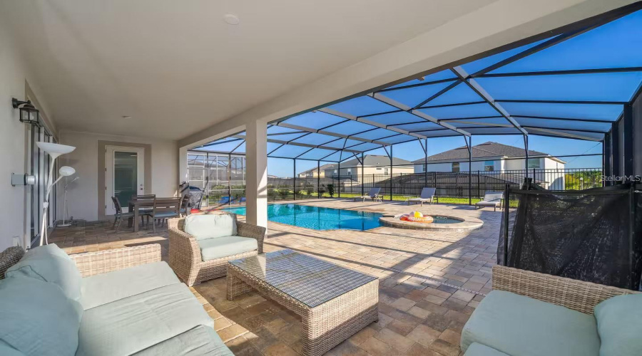 KISSIMMEE, Florida 34747, 5 Bedrooms Bedrooms, ,4 BathroomsBathrooms,Residential,For Sale,CARIBBEAN VIEW,0,MFRS5134121