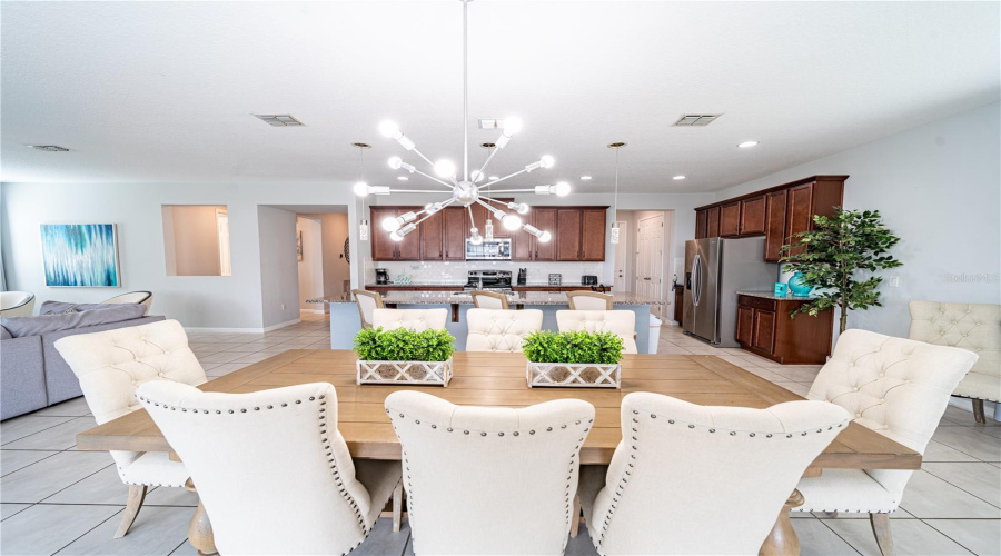 KISSIMMEE, Florida 34747, 5 Bedrooms Bedrooms, ,4 BathroomsBathrooms,Residential,For Sale,CARIBBEAN VIEW,0,MFRS5134121