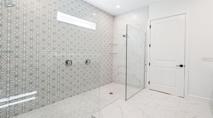 Island Village Mackinac Model Primary Bathroom