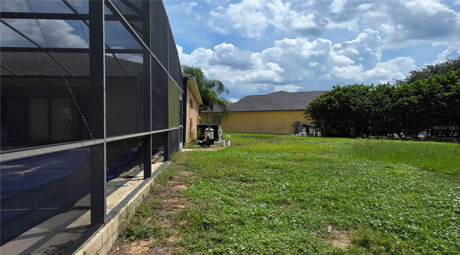 DAVENPORT, Florida 33897, 5 Bedrooms Bedrooms, ,4 BathroomsBathrooms,Residential,For Sale,WALTHAM,0,MFRO6342117