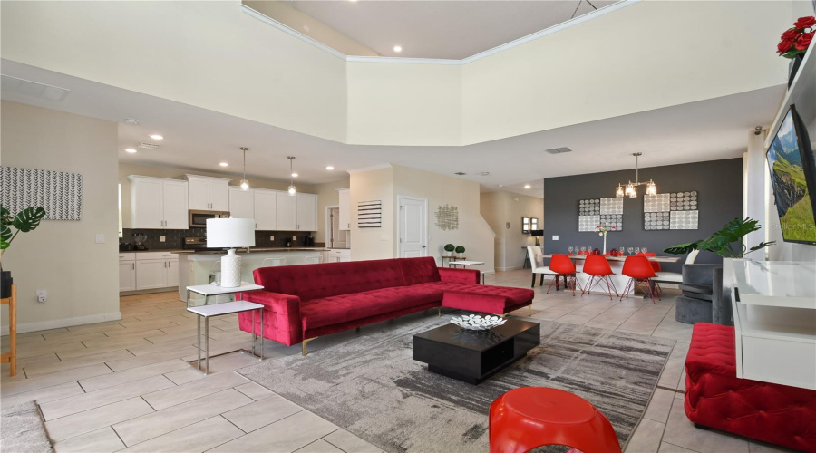 DAVENPORT, Florida 33896, 5 Bedrooms Bedrooms, ,5 BathroomsBathrooms,Residential,For Sale,DROP SHOT,0,MFRO6329138