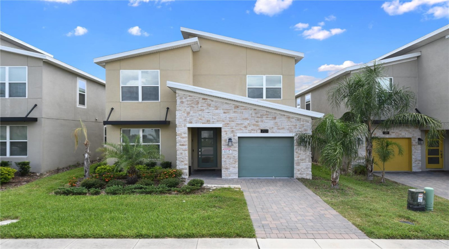 DAVENPORT, Florida 33896, 5 Bedrooms Bedrooms, ,5 BathroomsBathrooms,Residential,For Sale,DROP SHOT,0,MFRO6329138