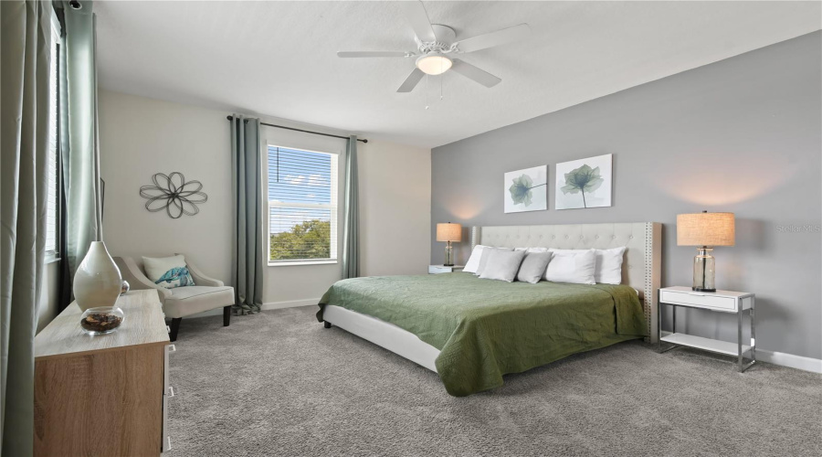 DAVENPORT, Florida 33896, 5 Bedrooms Bedrooms, ,5 BathroomsBathrooms,Residential,For Sale,DROP SHOT,0,MFRO6329138