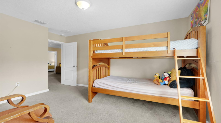 DAVENPORT, Florida 33896, 6 Bedrooms Bedrooms, ,5 BathroomsBathrooms,Residential,For Sale,CYPRESS POINTE,0,MFRO6342213