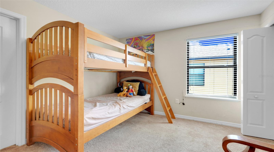 DAVENPORT, Florida 33896, 6 Bedrooms Bedrooms, ,5 BathroomsBathrooms,Residential,For Sale,CYPRESS POINTE,0,MFRO6342213