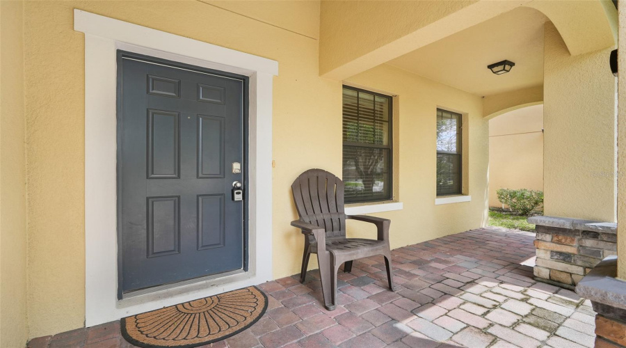 DAVENPORT, Florida 33896, 6 Bedrooms Bedrooms, ,5 BathroomsBathrooms,Residential,For Sale,CYPRESS POINTE,0,MFRO6342213