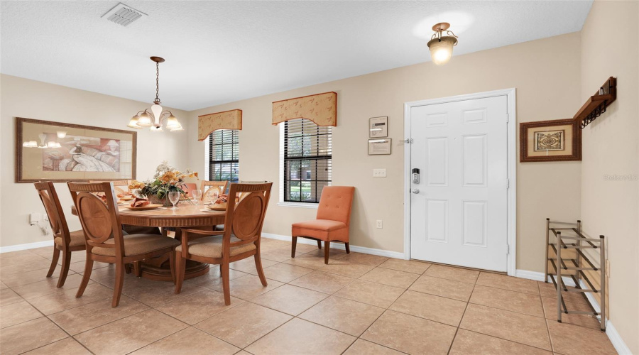 DAVENPORT, Florida 33896, 6 Bedrooms Bedrooms, ,5 BathroomsBathrooms,Residential,For Sale,CYPRESS POINTE,0,MFRO6342213