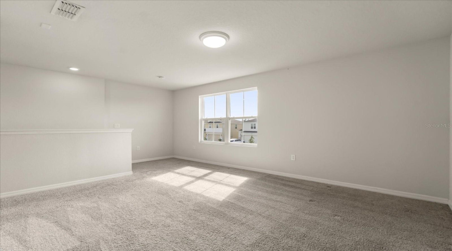 KISSIMMEE, Florida 34746, 4 Bedrooms Bedrooms, ,3 BathroomsBathrooms,Residential,For Sale,ROYAL POINT,0,MFRO6342253
