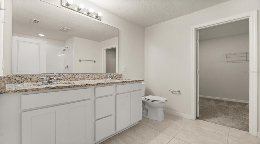 KISSIMMEE, Florida 34746, 4 Bedrooms Bedrooms, ,3 BathroomsBathrooms,Residential,For Sale,ROYAL POINT,0,MFRO6342253