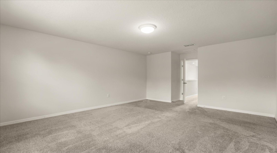 KISSIMMEE, Florida 34746, 4 Bedrooms Bedrooms, ,3 BathroomsBathrooms,Residential,For Sale,ROYAL POINT,0,MFRO6342253