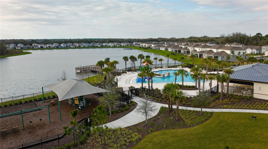 KISSIMMEE, Florida 34746, 4 Bedrooms Bedrooms, ,3 BathroomsBathrooms,Residential,For Sale,ROYAL POINT,0,MFRO6342253