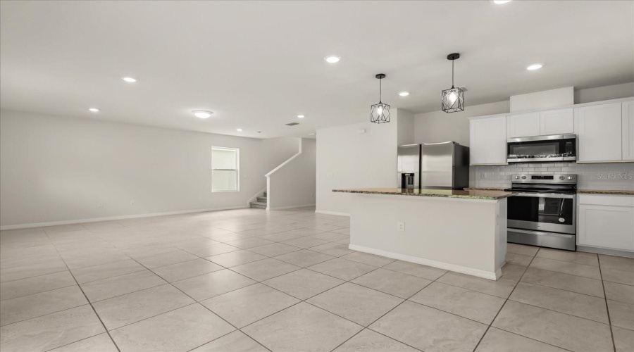 KISSIMMEE, Florida 34746, 4 Bedrooms Bedrooms, ,3 BathroomsBathrooms,Residential,For Sale,ROYAL POINT,0,MFRO6342253