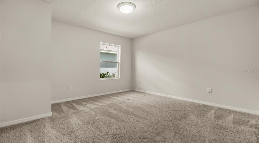 KISSIMMEE, Florida 34746, 4 Bedrooms Bedrooms, ,3 BathroomsBathrooms,Residential,For Sale,ROYAL POINT,0,MFRO6342253