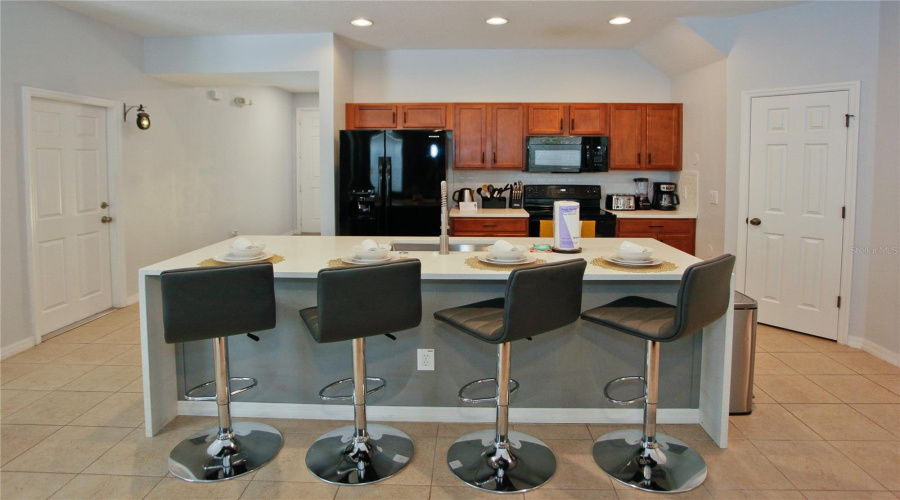 KISSIMMEE, Florida 34746, 4 Bedrooms Bedrooms, ,4 BathroomsBathrooms,Residential,For Sale,LAS FUENTES,0,MFRS5134230