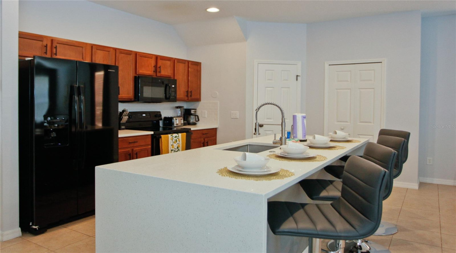 KISSIMMEE, Florida 34746, 4 Bedrooms Bedrooms, ,4 BathroomsBathrooms,Residential,For Sale,LAS FUENTES,0,MFRS5134230